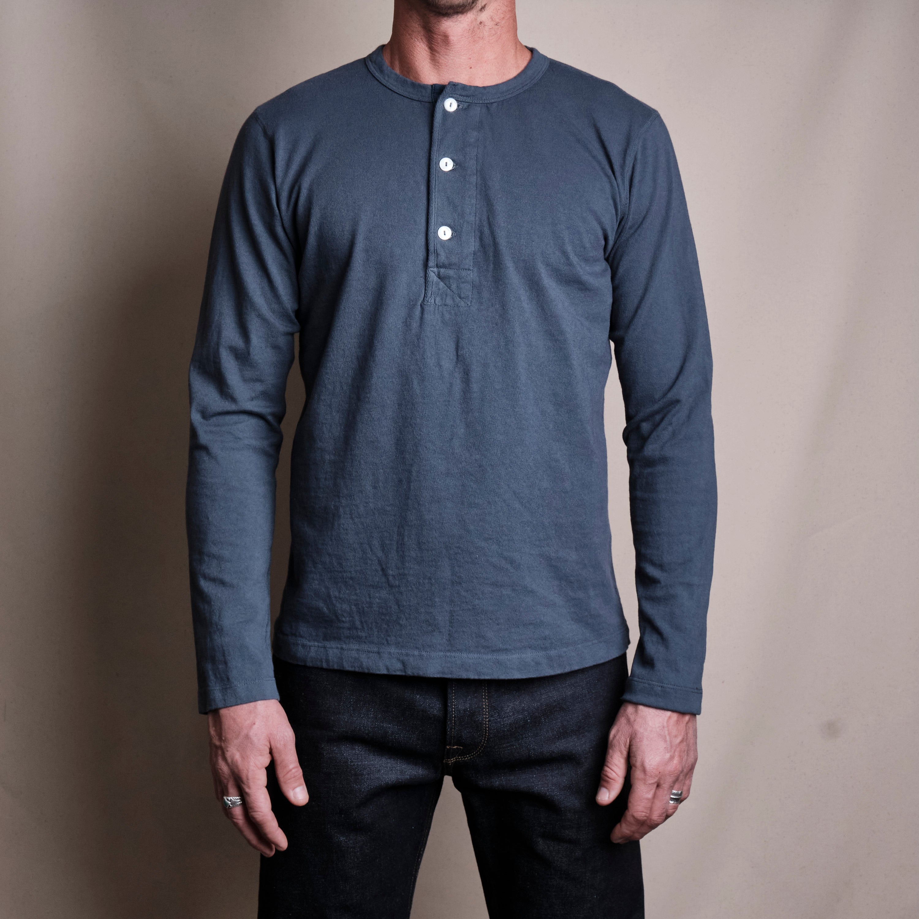 13 Ounce Henley L/S <span>Faded Blue</span>