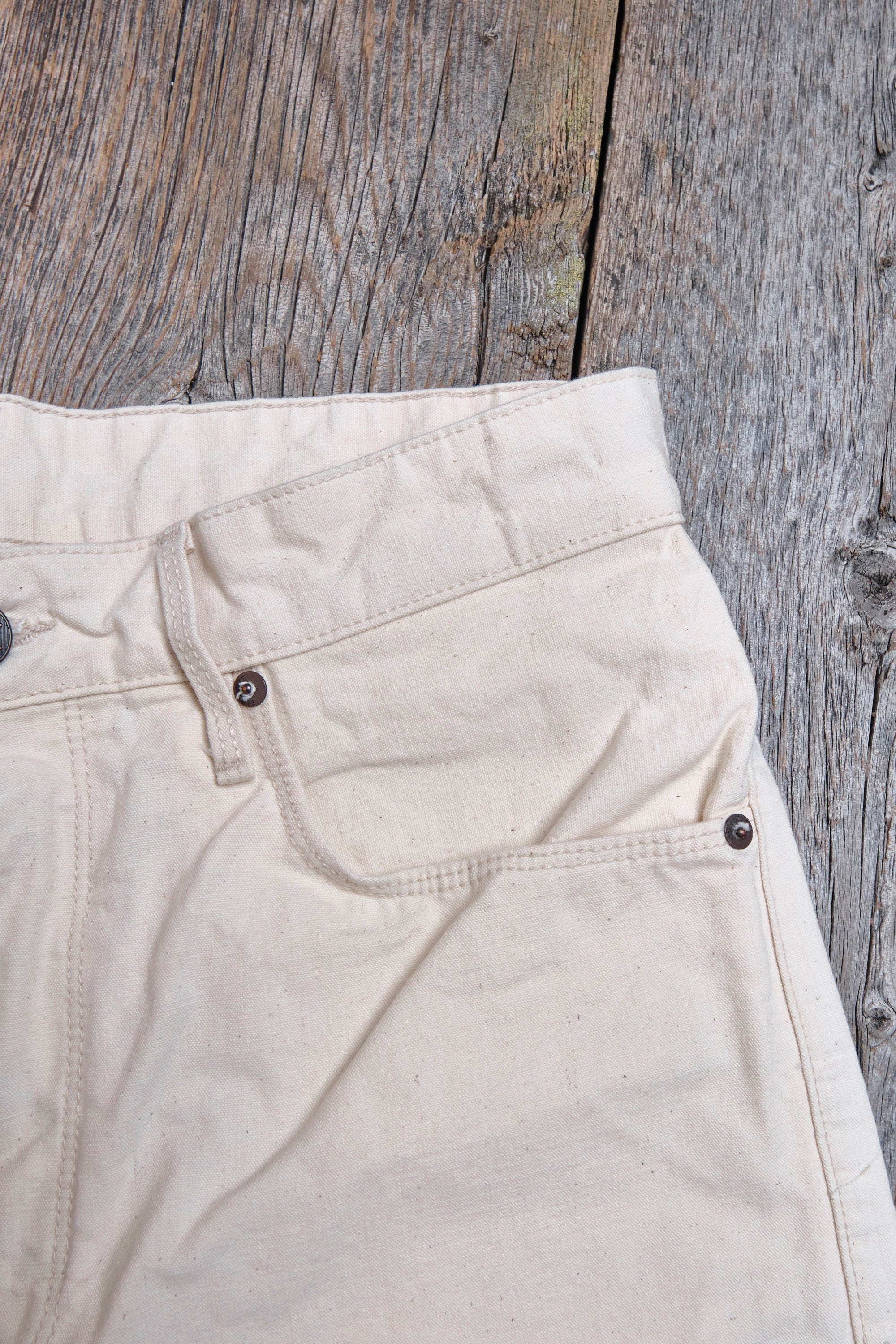 Modesto Buckleback 11 Ounce Natural Rinsed Canvas