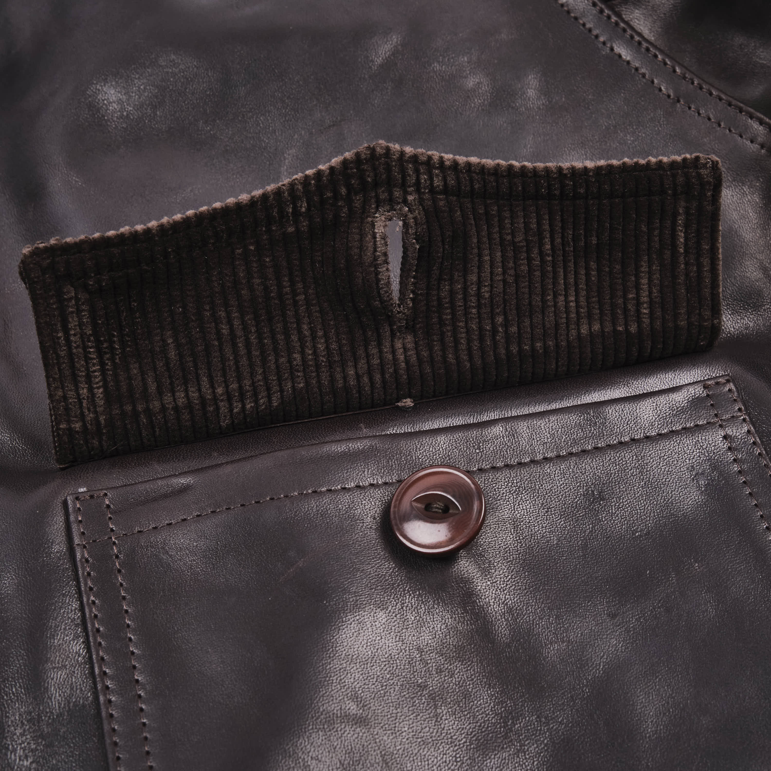 Alcorn Leather Seal Brown Horsehide